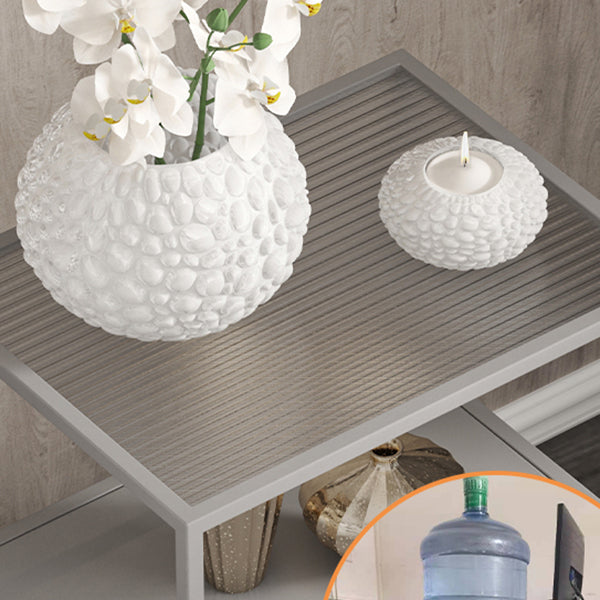 Zeitgenössischer offener Aufbewahrungsnachtstand Metal Night Tisch mit Regalen