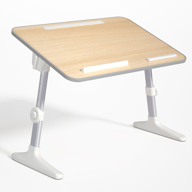 Escritorio de oficina rectangular de estilo moderno.