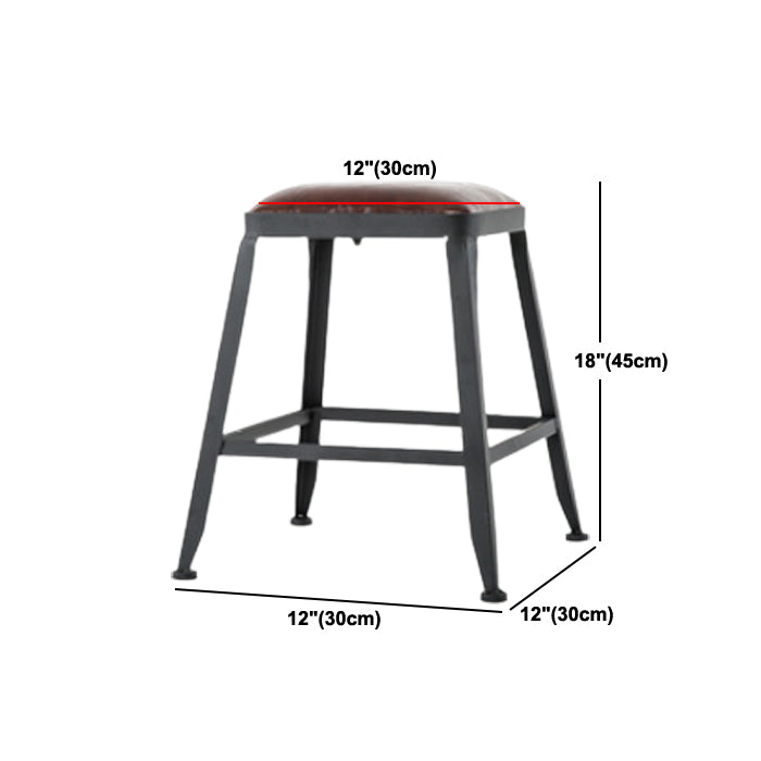 Tabouret de bar en cuir PU de style de style industriel avec des jambes en métal pour restaurant