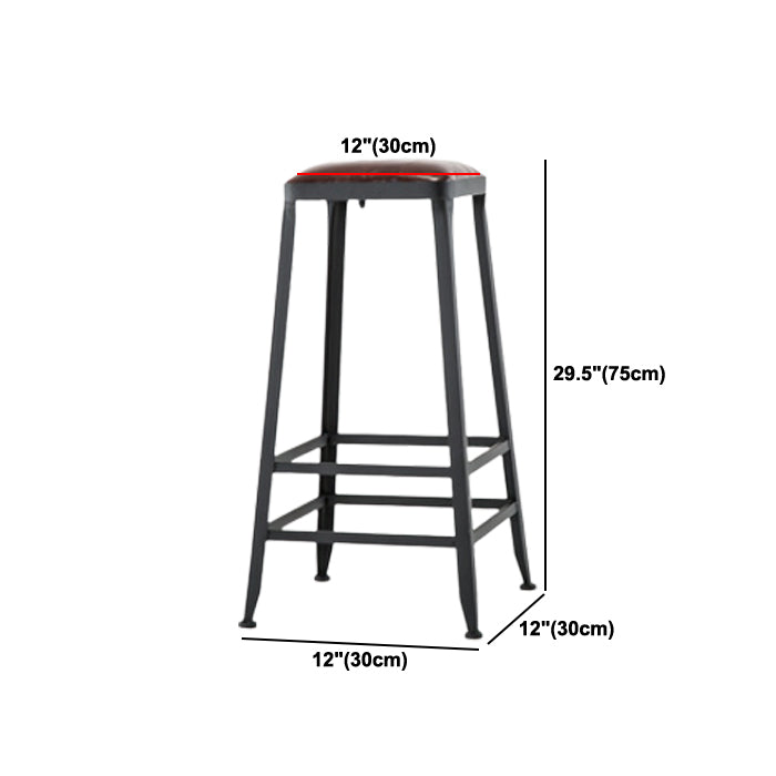 Tabouret de bar en cuir PU de style de style industriel avec des jambes en métal pour restaurant