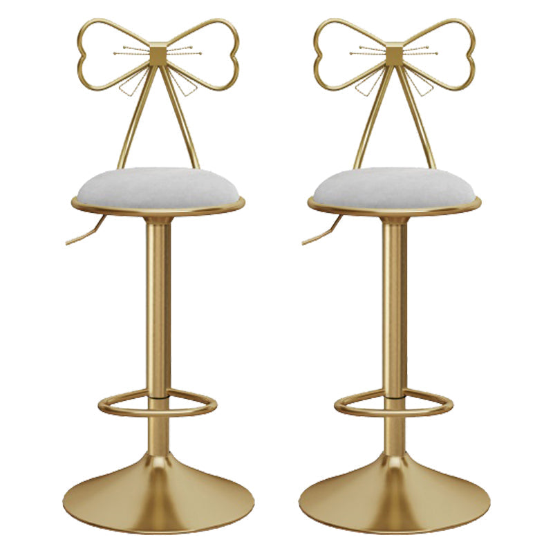 布張りのバースツール調整可能な高さスカンジナビアのカウンターハイトスツール