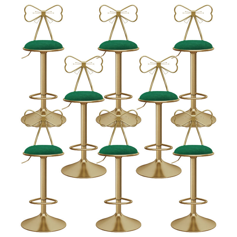 布張りのバースツール調整可能な高さスカンジナビアのカウンターハイトスツール