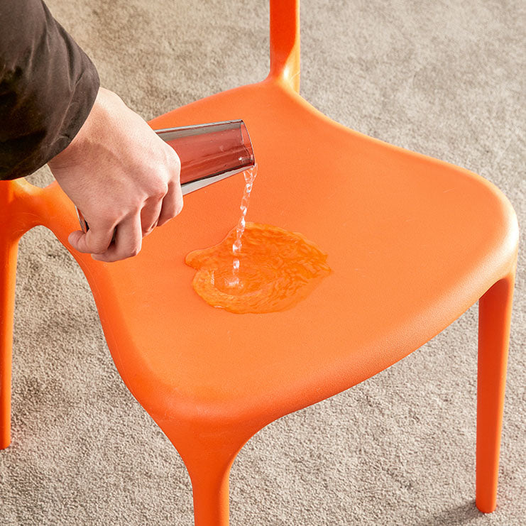 Chaise en plastique ouvert à dos meubles côté pour manger en finition mate