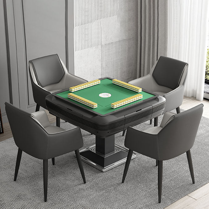 Silla de comedor de cuero moderno de cuero con patas con patas de acero en acabado mate para casa