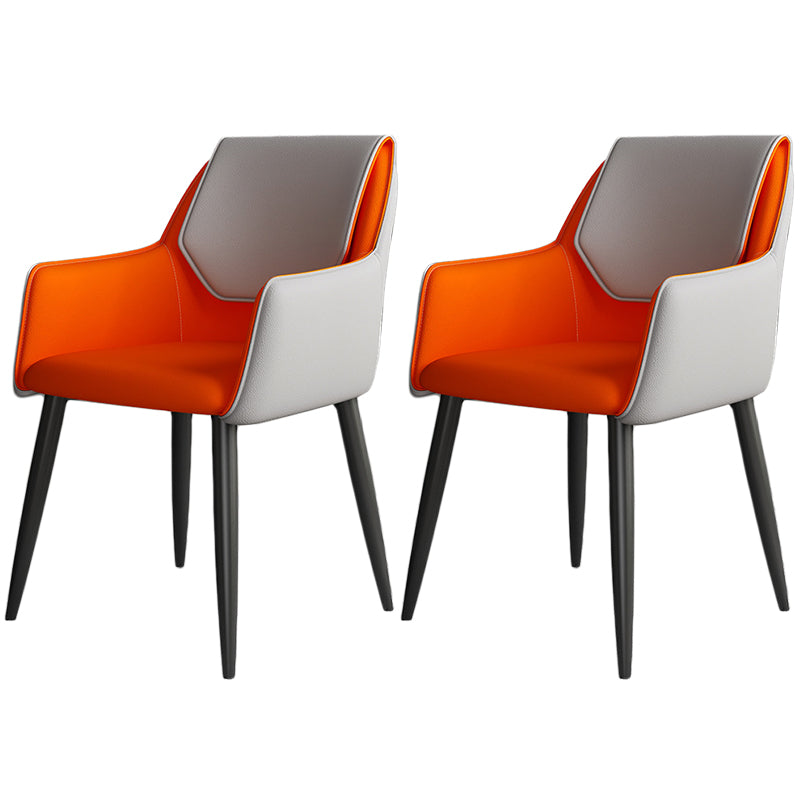 Silla de comedor de cuero moderno de cuero con patas con patas de acero en acabado mate para casa