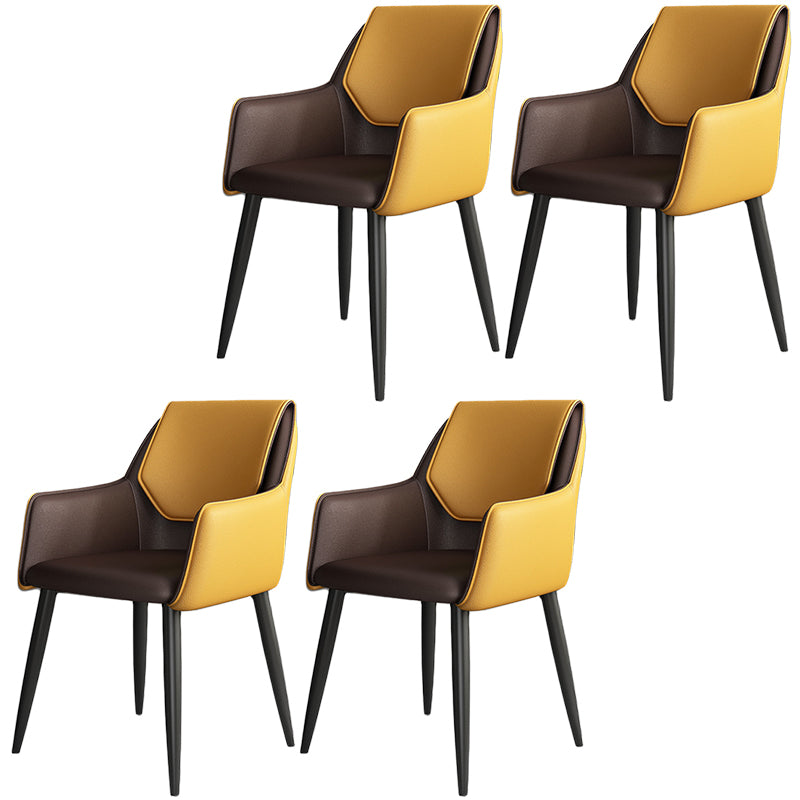 Silla de comedor de cuero moderno de cuero con patas con patas de acero en acabado mate para casa