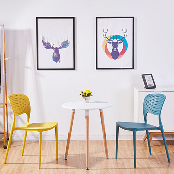Chaise de salle à manger en plastique moderne meubles côté salle à manger arrière en finition mate pour intérieur