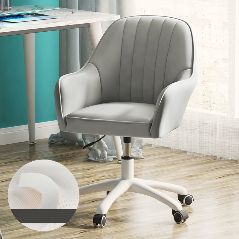 Contemporary Upholstered Arms Desk Chair Height-adjustable Office Chair Light Gray White Clearhalo 'furn' 'furn_office_chair' 'Furniture' 'Office Chairs' 'Office Furniture' 'office_chair' 5389291