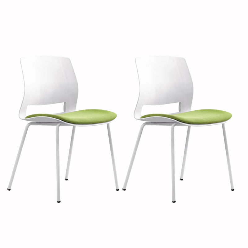 Eigentijdse armloze bureaustoel geen pijnlijke ergonomische stoel