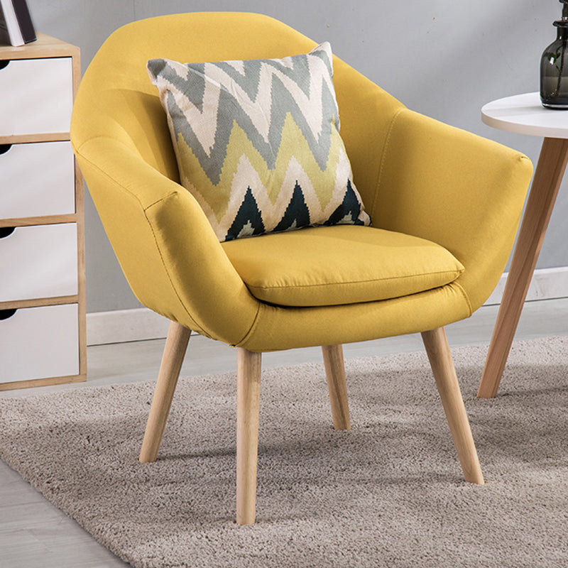 28.74 "l x 24.80" w x 30.31 "h linnen wijd uitlopende armen accentstoel met kussenachter