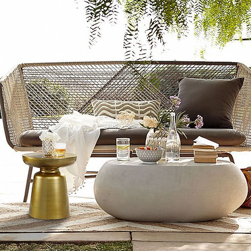 Modern Metal Round Side Table 43/60' Tall Pedestal End Table Clearhalo 'Coffee & Accent Tables' 'End & Side Tables' 'end_side_tables' 'furn' 'furn_end_side_tables' 'Furniture' 'Living Room Furniture' 5391697