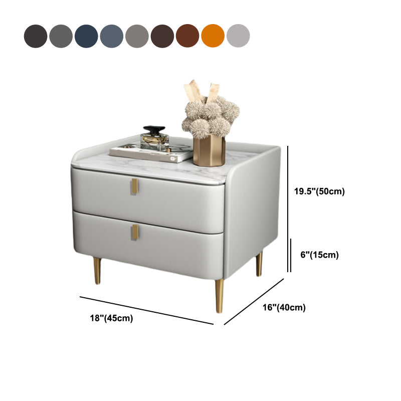 Mesa de noche de piedra con cajones de cuero con 4 patas