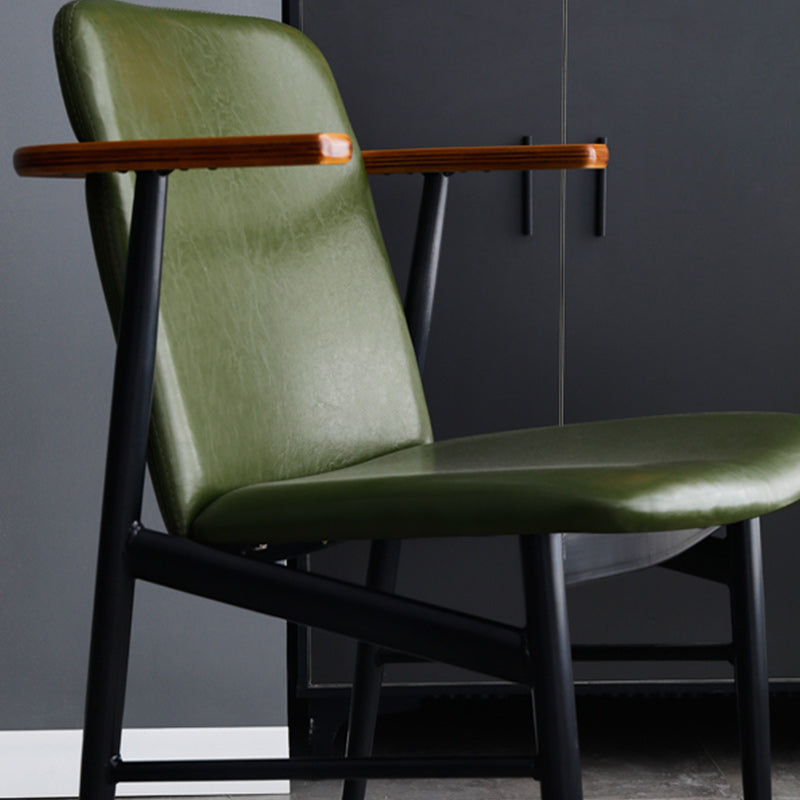 Sedia a braccio da pranzo in pelle PU Sedia a braccio imbottita industriale