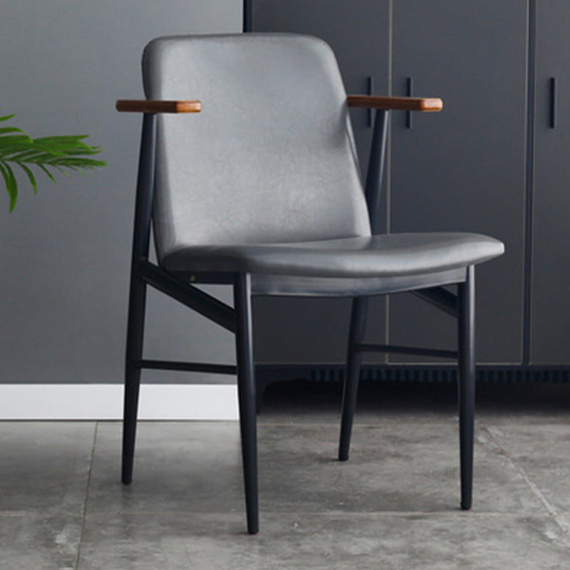 Sedia a braccio da pranzo in pelle PU Sedia a braccio imbottita industriale