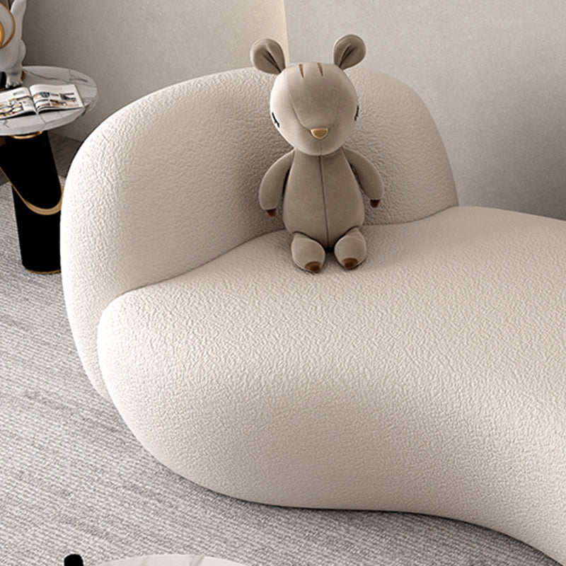 Sofá de sofá curvado con brazo de esmoquin apretado contemporáneo en gris/blanco