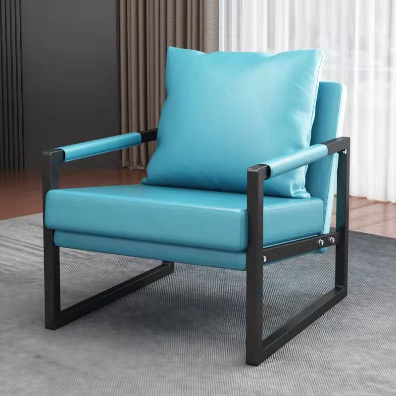 Chaise en cuir fausse 26,7 "L x 28,3" W x 27,5 "H Armes incluses pour salon pour le salon