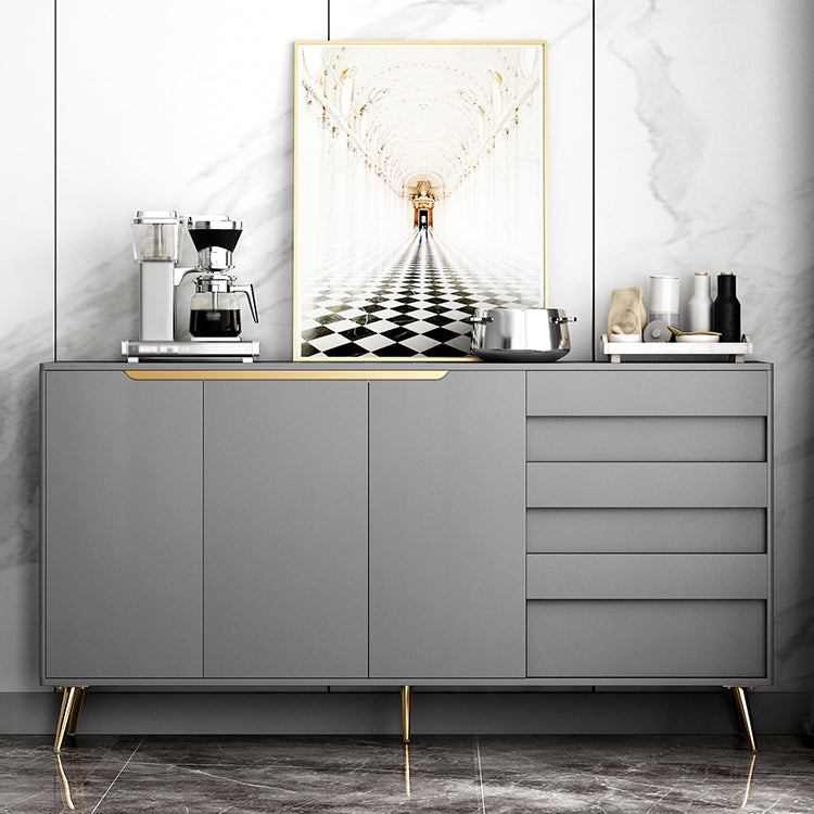 Credenza in legno ingegnerizzato a 3 cassetti ingegneri moderni rilancio regolabili per soggiorno