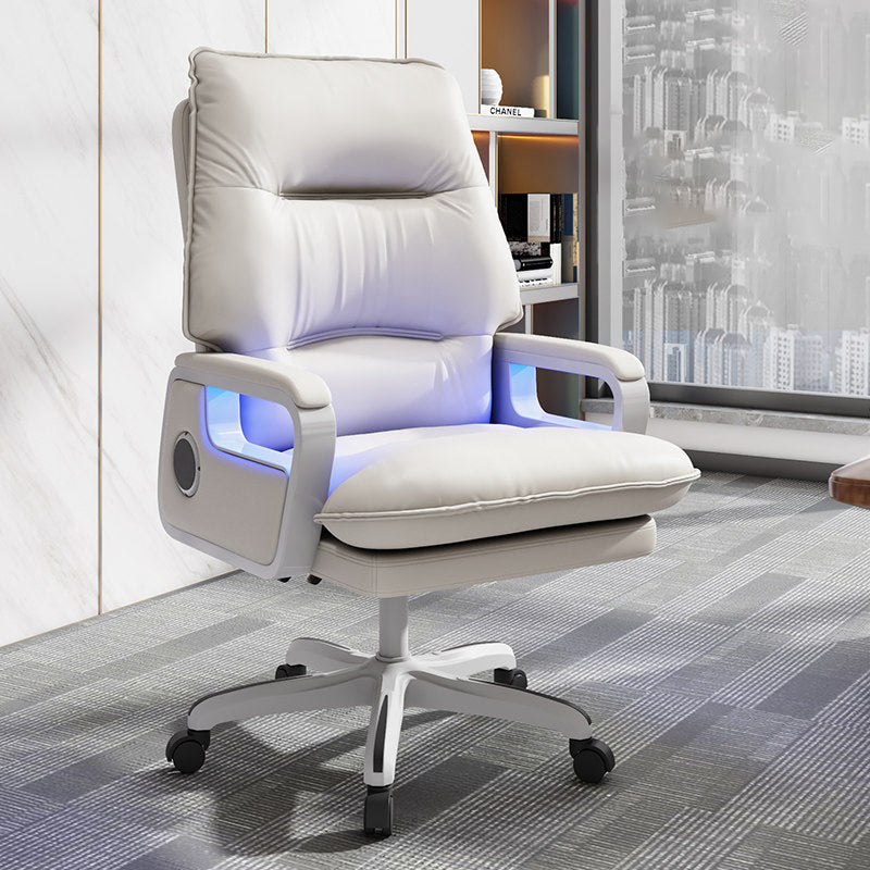 Chaise de bureau de bureau moderne de base en nylon avec armes rembourrées