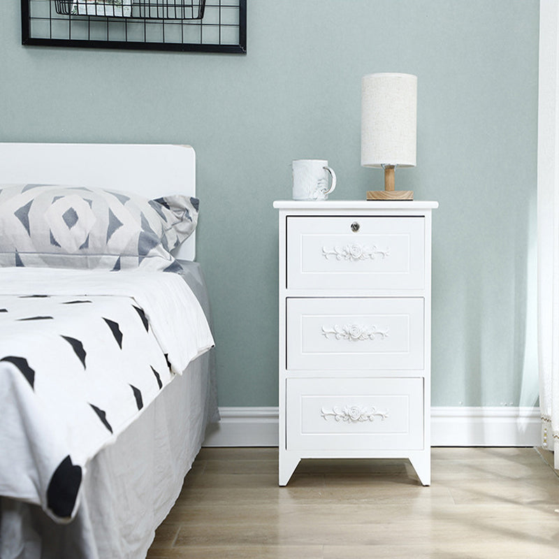 White Wooden Lingerie Chest Modern Style Vertical Storage Chest Dresser Clearhalo 'Bedroom Furniture' 'Dressers & Chests' 'dressers_chests' 'furn' 'furn_dressers_chests' 'Furniture' 5406053