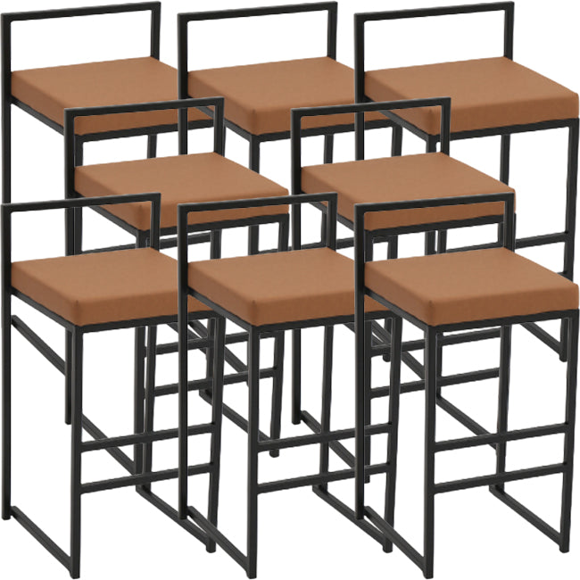 Taburete moderno de brazo sin brazo de respaldo Taburete de barra de cocina de hierro con cojín y pedal