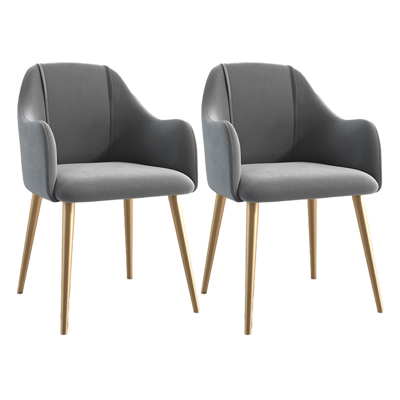 グラムダイニングアーム椅子布張りの腕の椅子と家のための金色の脚