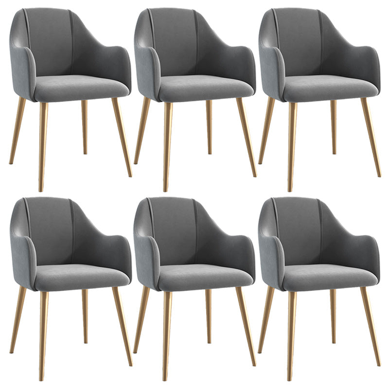 グラムダイニングアーム椅子布張りの腕の椅子と家のための金色の脚
