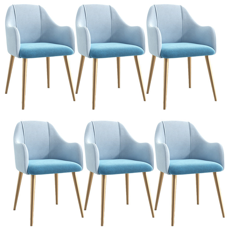 グラムダイニングアーム椅子布張りの腕の椅子と家のための金色の脚
