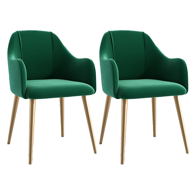 グラムダイニングアーム椅子布張りの腕の椅子と家のための金色の脚