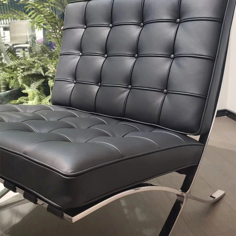 Faux Leather Accent Chair 29.52" L x 30.70" W x 30.70" H Tufted Lounge Chair Clearhalo 'Accent Chairs' 'accent_chairs' 'Chairs & Seating' 'furn' 'furn_accent_chairs' 'Furniture' 'Living Room Furniture' 5412659