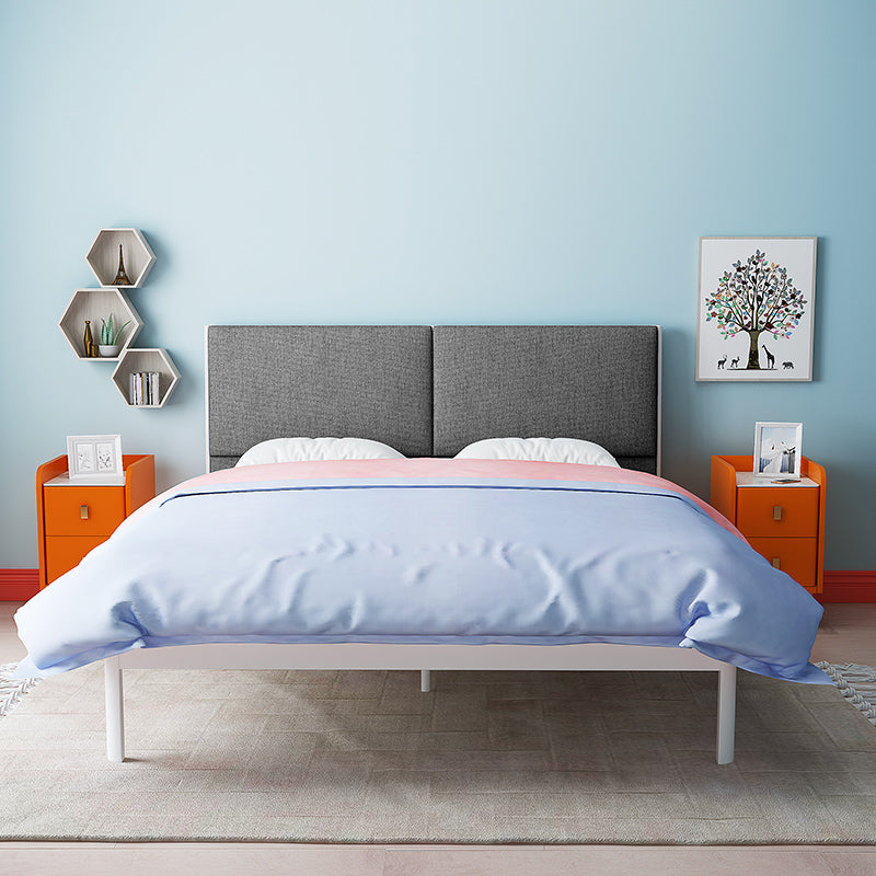 Legno di pino da letto in metallo 78,74 "L tela del letto moderno letto in grigio