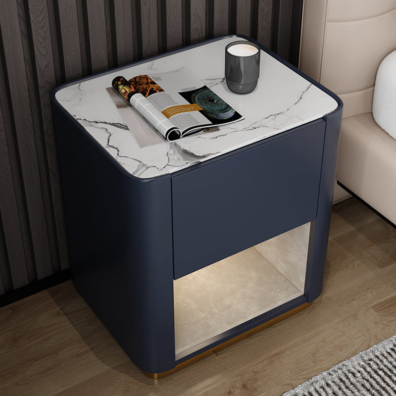 Moderna de madera maciza y cajón nocturno de pizarra.