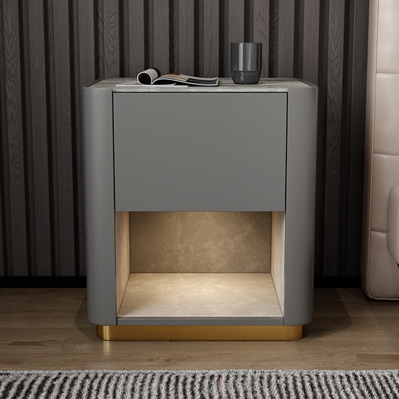 Moderna de madera maciza y cajón nocturno de pizarra.