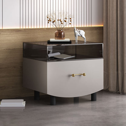 Nightand avec tiroir et étagère de 22 "" table de nuit en bois massif de haut avec les jambes