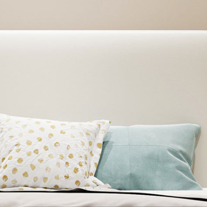 Letto a pannello bianco in finta pelle in pelle 40,16 "H letto imbottito a basso profilo con gambe metalliche