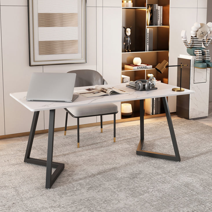 Rechteckiger Home Office Report