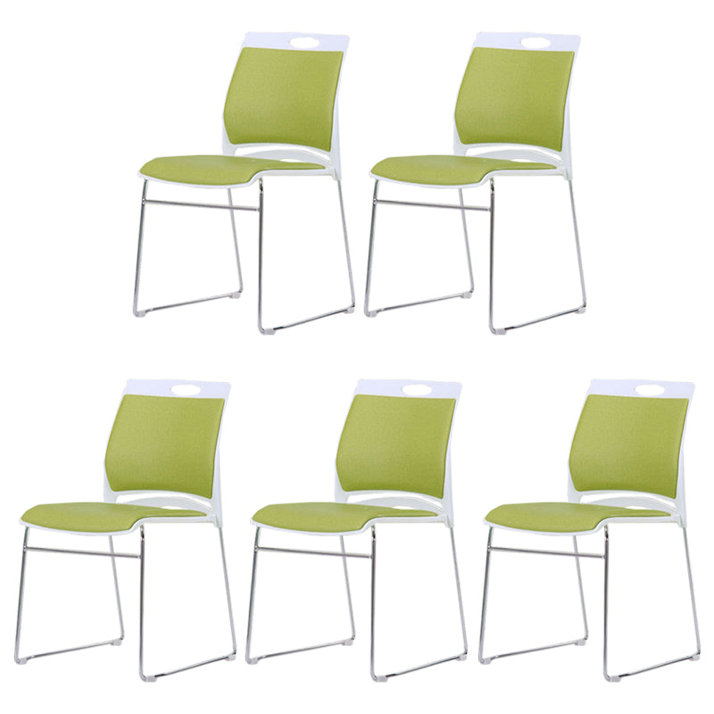 Moderner Konferenzstuhl mit ergonomischer Office -Stuhl im mittleren Rücken mit Metallrahmen