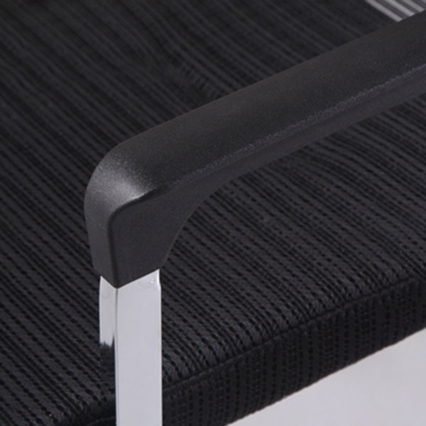 Moderne stalen en mesh -bureaustoel met mid en hight back banken stoel