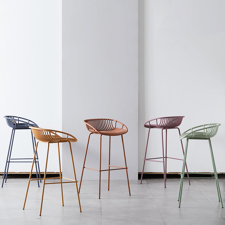 Moderner Barhocker Metallstockschocken mit Metallbeinen für Zuhause