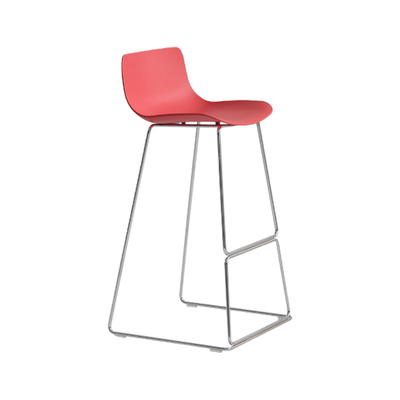 Tabouret de bar de style contemporain tabouret de comptoir en plastique avec des jambes en métal pour la maison
