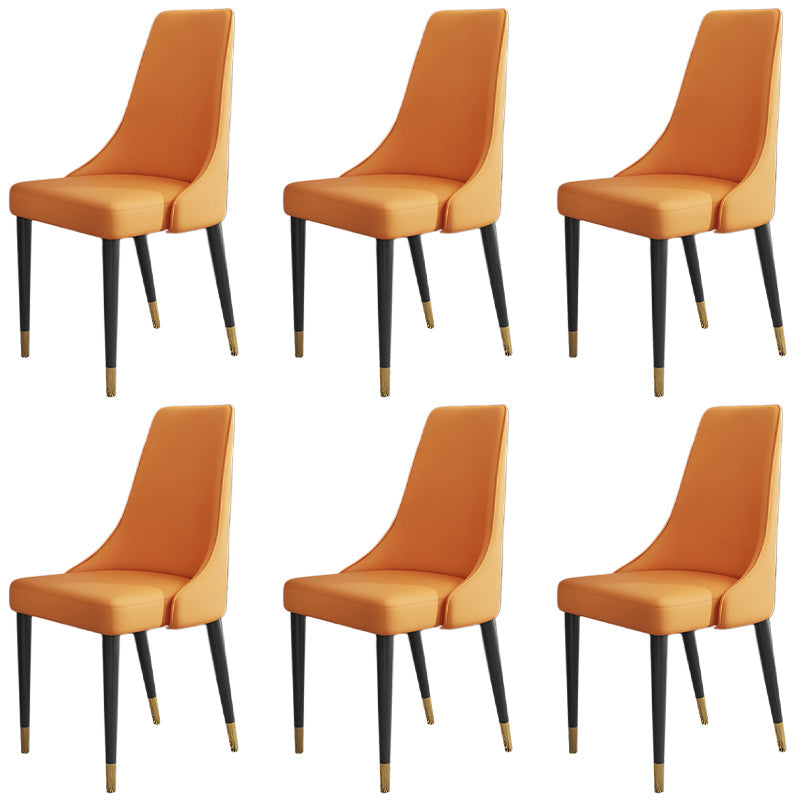 キッチンのマット仕上げのグラムフェイクレザーダイニングチェアパーソンズチェア