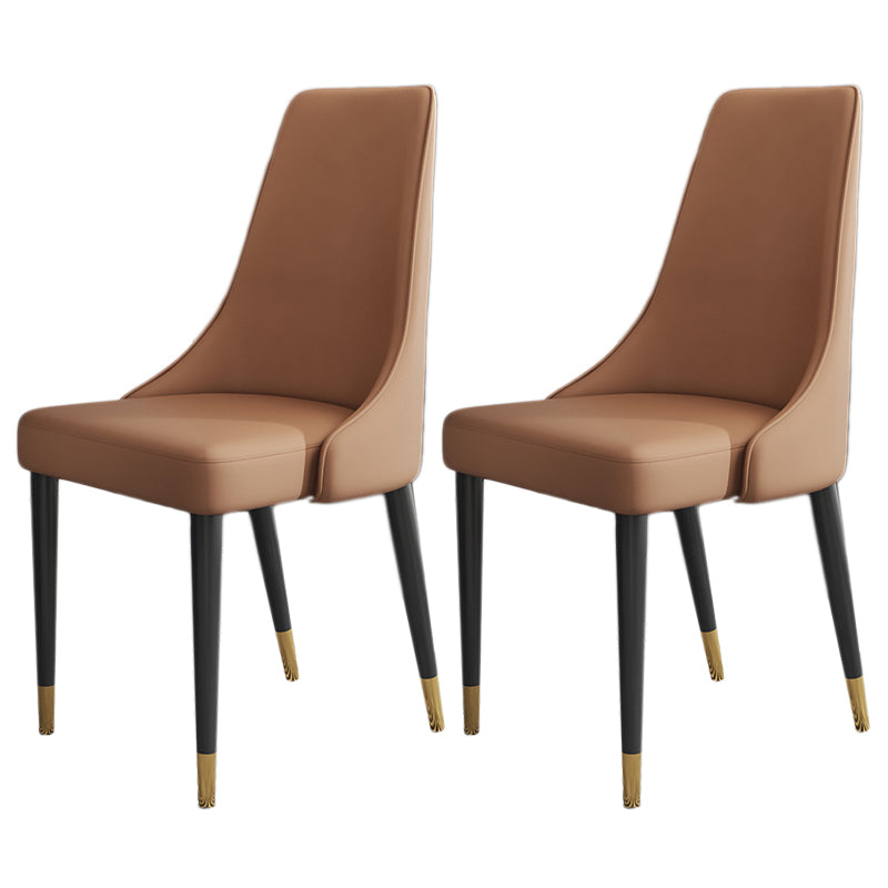 キッチンのマット仕上げのグラムフェイクレザーダイニングチェアパーソンズチェア
