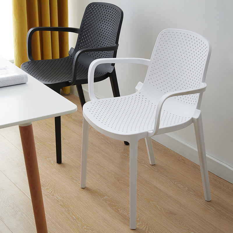 Modern Plastic Chair Parsons Chair in Matte Finish for Kitchen Clearhalo 'Dining Chairs' 'Dining Tables & Seating' 'dining_chair' 'furn' 'furn_dining_chair' 'Furniture' 'Kitchen & Dining Furniture' 5434961