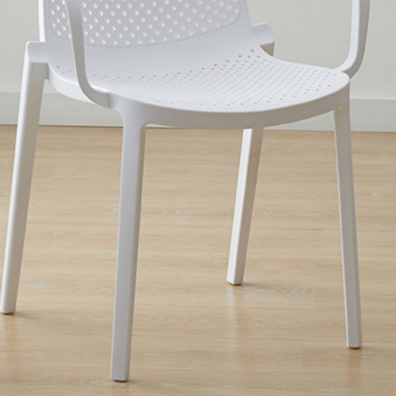 Modern Plastic Chair Parsons Chair in Matte Finish for Kitchen Clearhalo 'Dining Chairs' 'Dining Tables & Seating' 'dining_chair' 'furn' 'furn_dining_chair' 'Furniture' 'Kitchen & Dining Furniture' 5434969