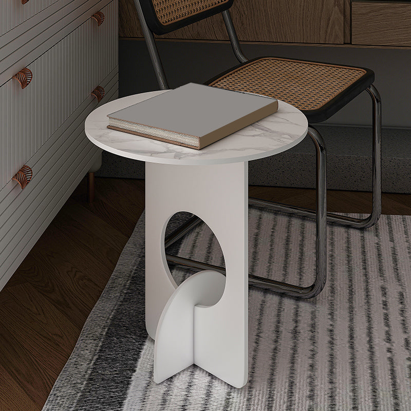Mid-Century Round Side End Table Metal Abstract End Table for Living Room Clearhalo 'Coffee & Accent Tables' 'End & Side Tables' 'end_side_tables' 'furn' 'furn_end_side_tables' 'Furniture' 'Living Room Furniture' 5437624