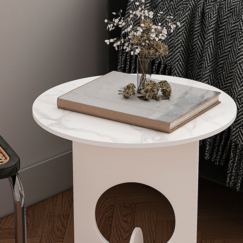 Mid-Century Round Side End Table Metal Abstract End Table for Living Room Clearhalo 'Coffee & Accent Tables' 'End & Side Tables' 'end_side_tables' 'furn' 'furn_end_side_tables' 'Furniture' 'Living Room Furniture' 5437629