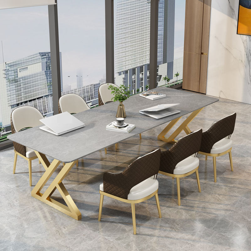 工業スタイルのライティングデスク長方形の焼結石オフィスデスクと金属ベース