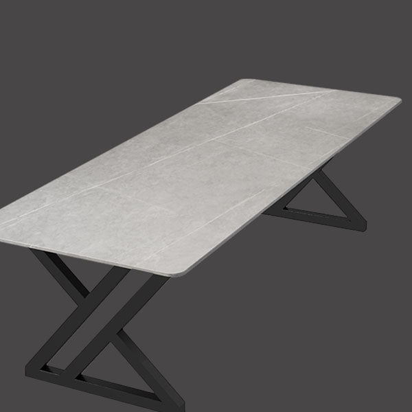 工業スタイルのライティングデスク長方形の焼結石オフィスデスクと金属ベース