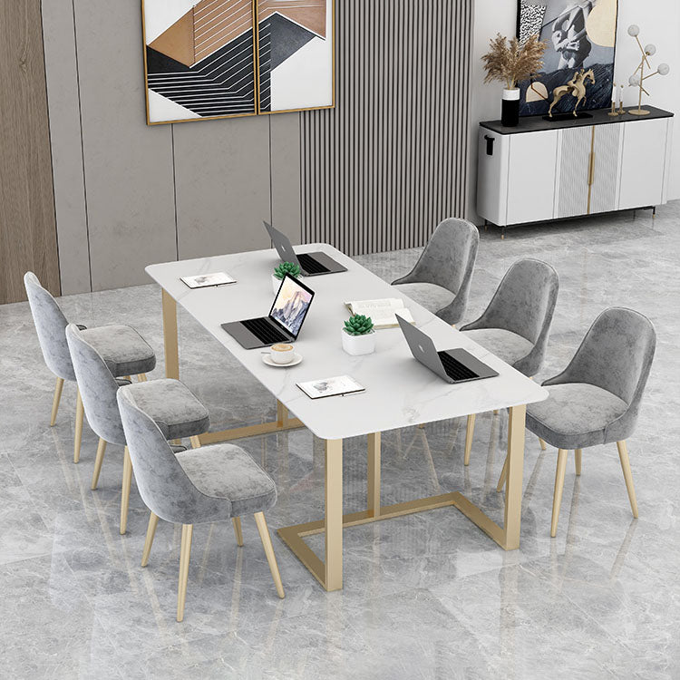 メタルベースのあるモダンな長方形のライティングデスク焼結石のオフィスデスク