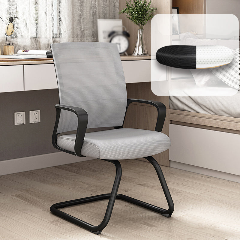 Silla de oficina de estilo moderno brazos fijos sin silla de escritorio angustiante