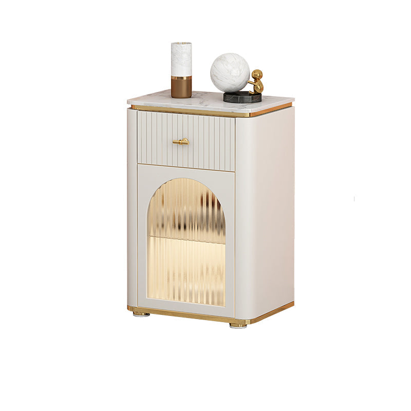 Commode combinée de style moderne vertical coffre de rangement de chambre à coucher blanc avec lumière du capteur